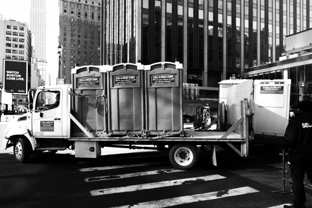 Best Portable bathroom rental  in Galesburg, MI